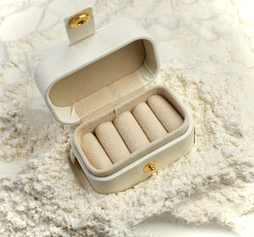 Beige jewelry travel pouch Astra by Mareas