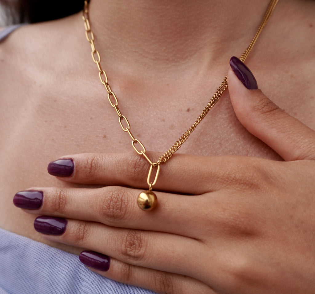 Gold stainless steel dual line necklace Aurelia by Mareas