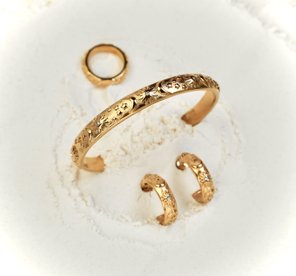 Celestia full set by Mareas including ring, bracelet, and earrings