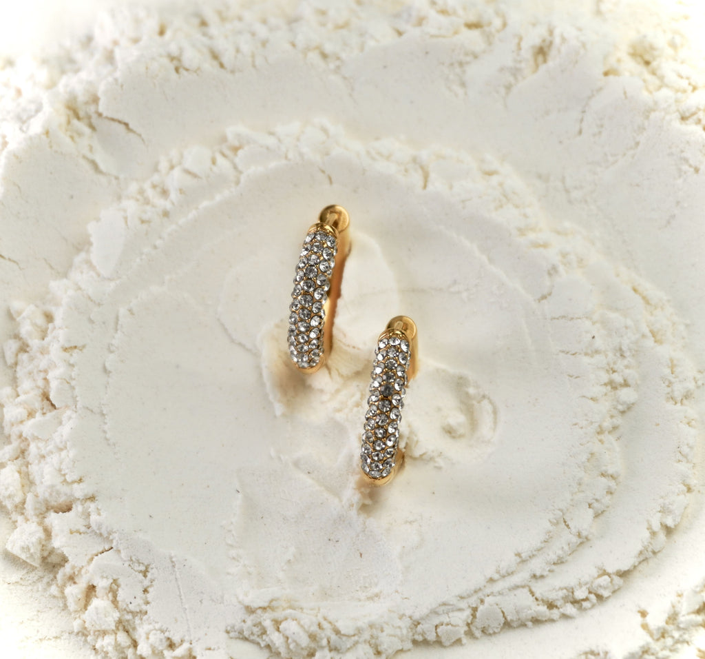 Gold stainless steel minimalist earrings Elara by Mareas