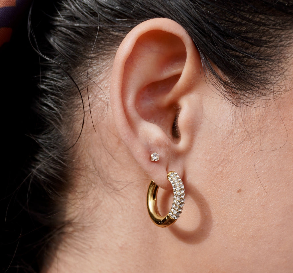 Gold stainless steel minimalist earrings Elara by Mareas