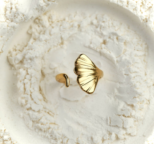 Gold stainless steel mermaid ring Nayade by Mareas