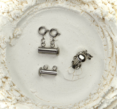 Silver magnetic jewelry connector Nexus by Mareas