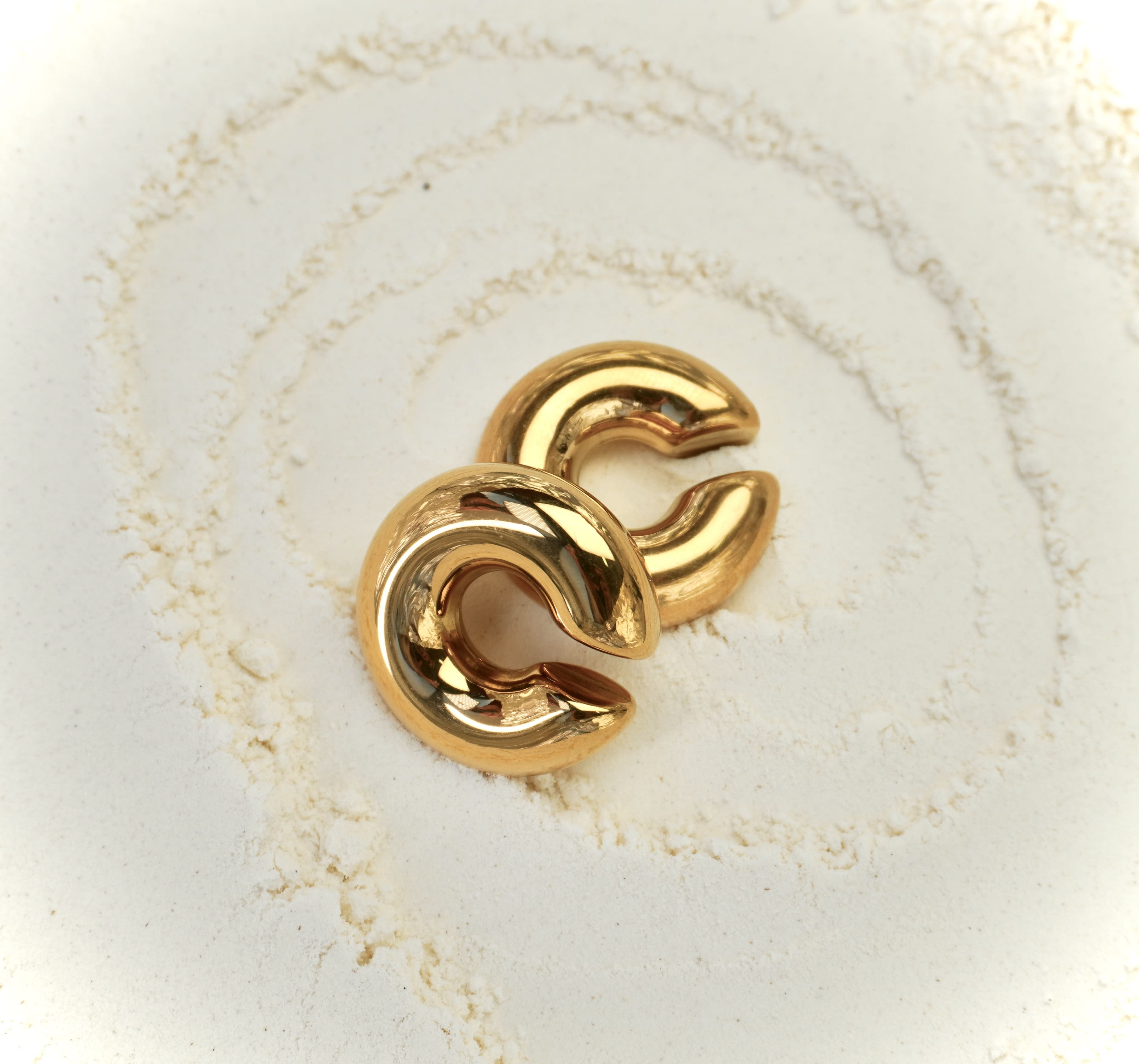 Thalassa ear cuff by Mareas