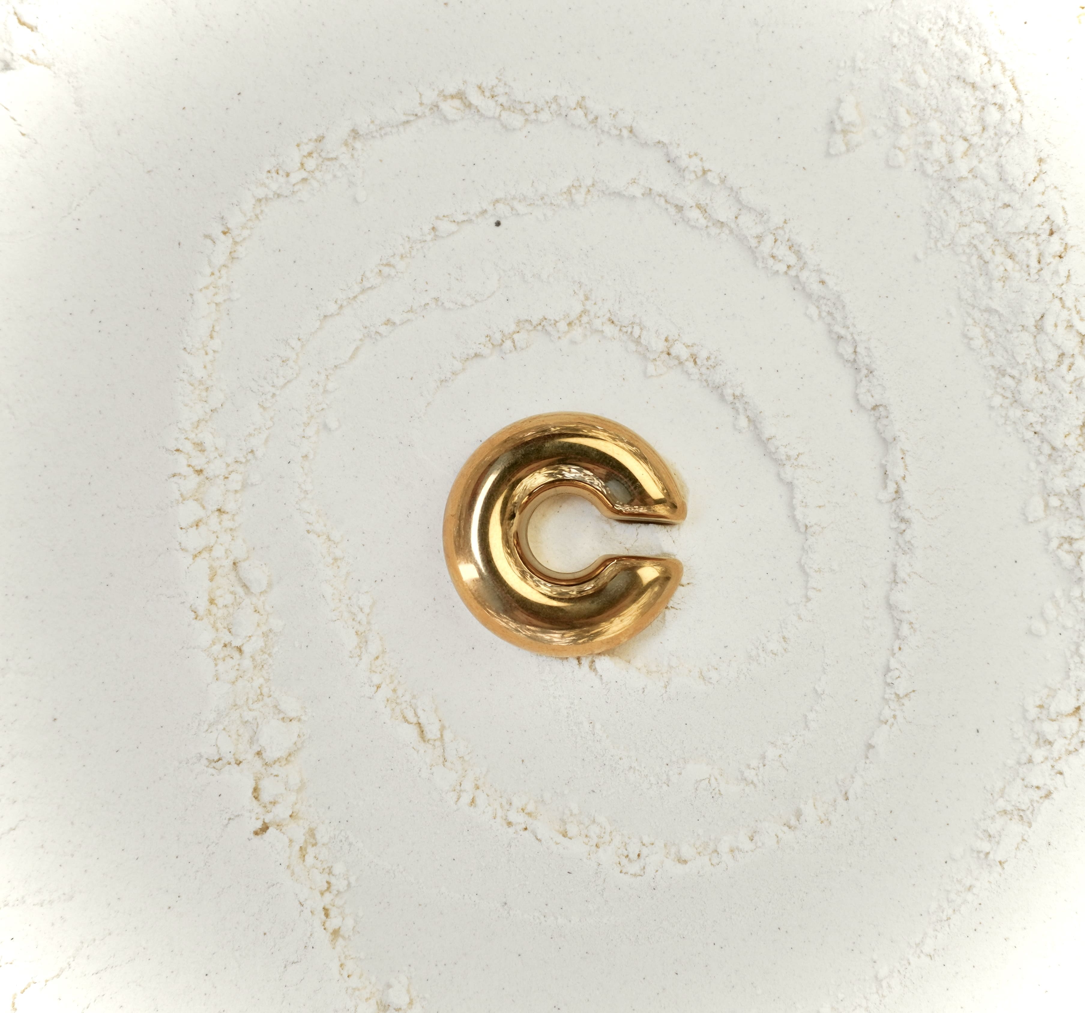 Thalassa ear cuff by Mareas